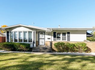 248 N Gay Ct, Glenwood, IL 60425