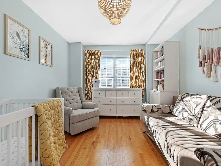32 Common St #23 — Photo 30