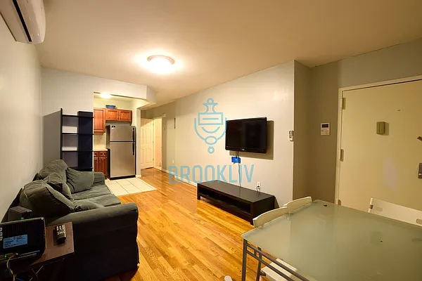 Rented by null | media 2