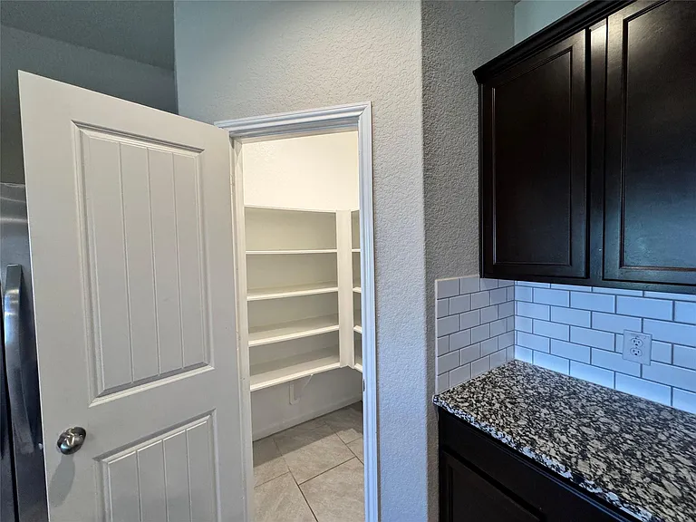 29602 Juniper Ct — Photo 19