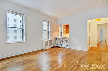 Rented by City Connections Realty