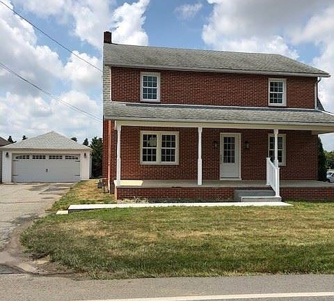 3rd image of 18133 Maugans Ave