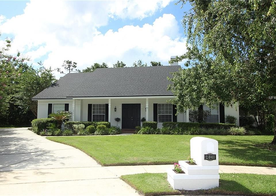 1st image of 2041 Cotswold Dr