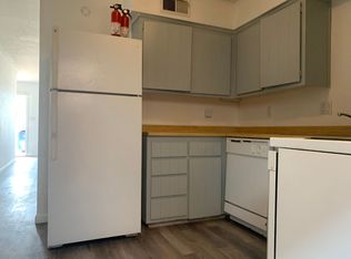 1932 Buena Vista Dr SE, Albuquerque, NM 87106