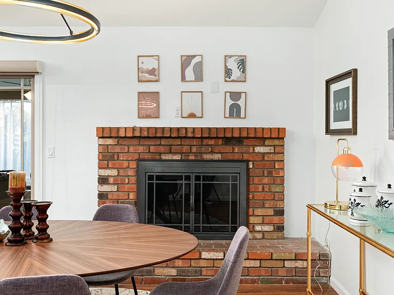 6513 E Kings Ave — Photo 3