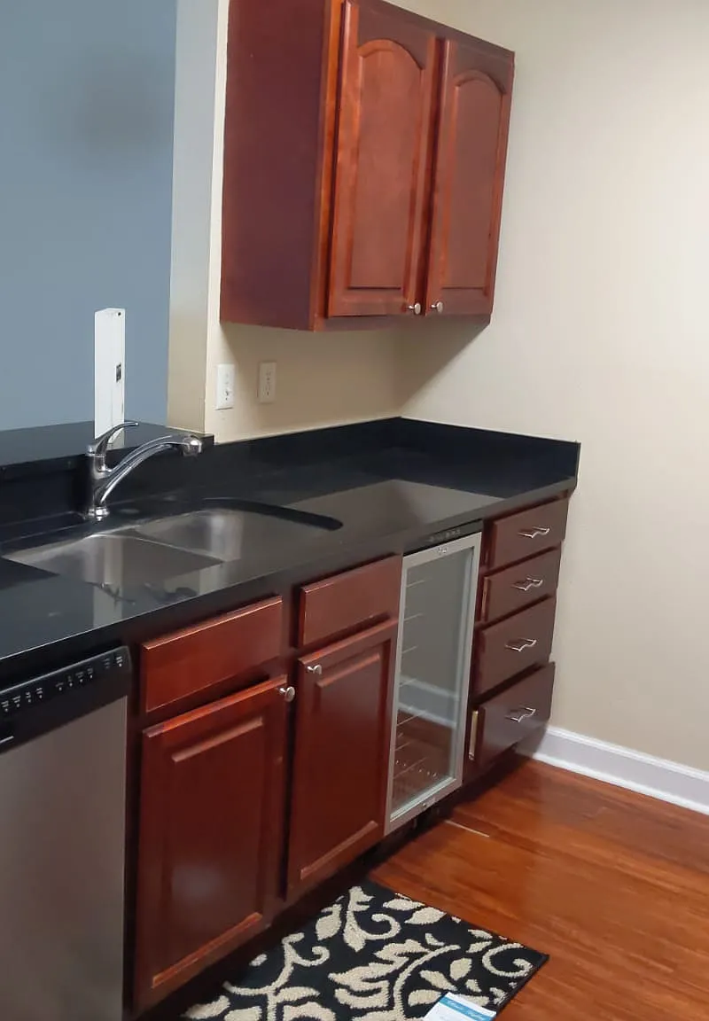 2 bed, 993 sqft, $1,700 — Photo 3