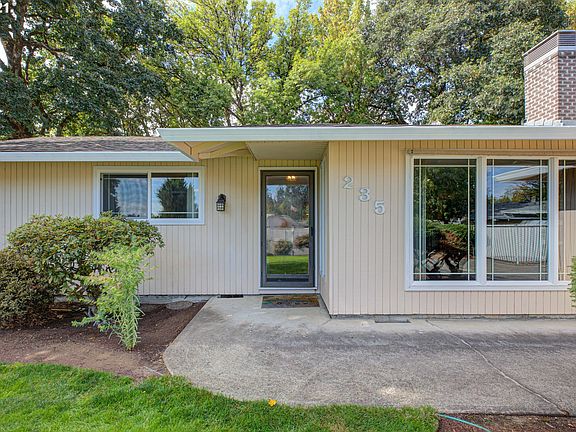 3rd image of 235 Allendale Ct