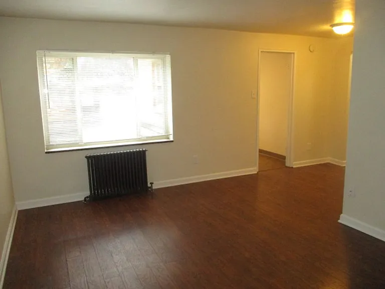 219 Lincoln Ave — Photo 17