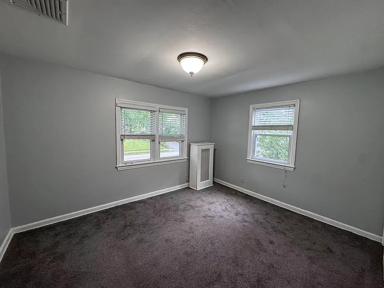 95 Hillside Ave — Photo 18