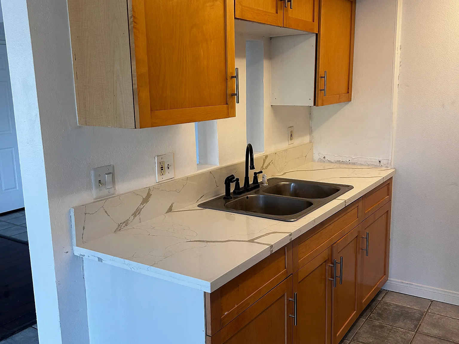 3232 Little Mountain Dr — Photo 1