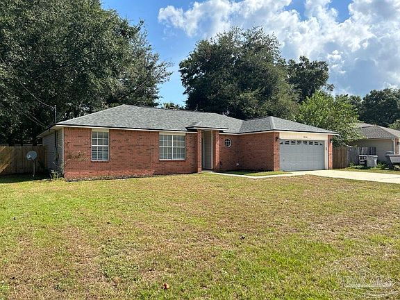 3rd image of 5818 Quietwood Dr