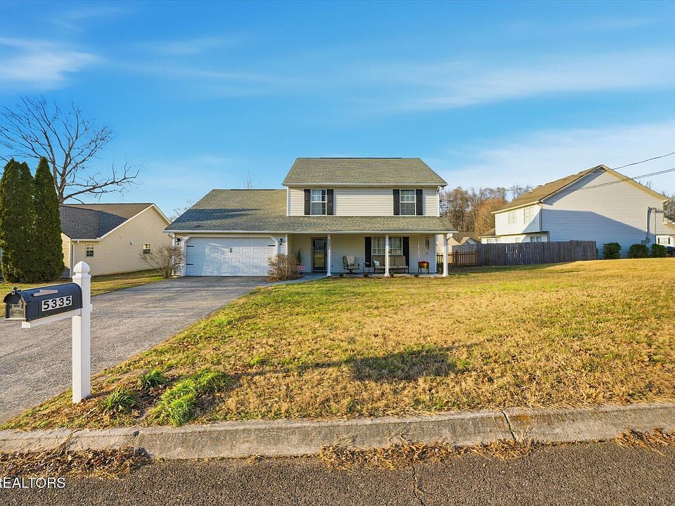 1st image of 5335 Amherst Woods Ln