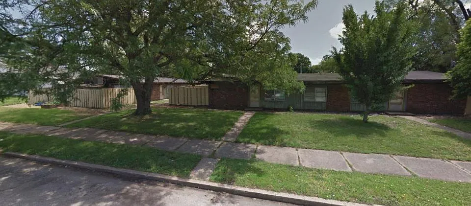 44 S 19th St
