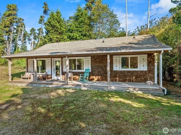 1313 232nd Lane, Ocean Park, WA 98640