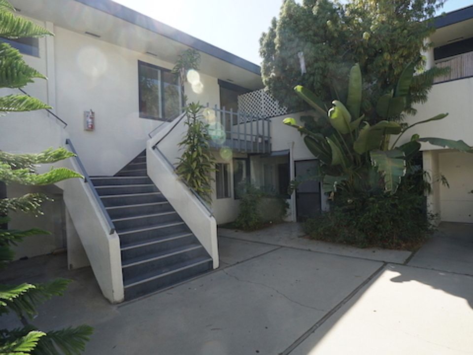 1st image of 1233 Barry Ave #202