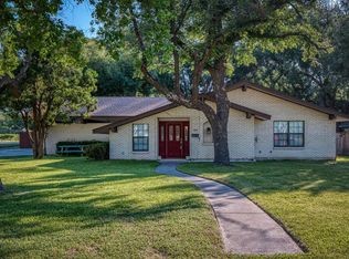 100 Gilchrist Ln, Del Rio, TX 78840