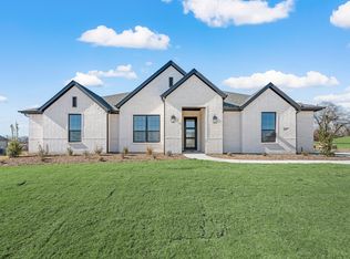 617 Pillar St, Azle, TX 76020