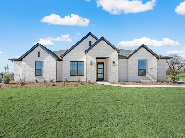 617 Pillar St, Azle, TX 76020
