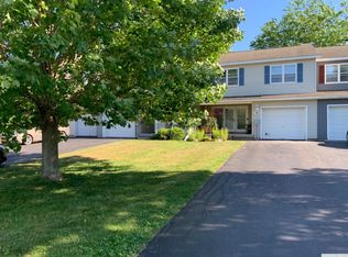 89 Country Estates Rd, Greenville, NY 12083