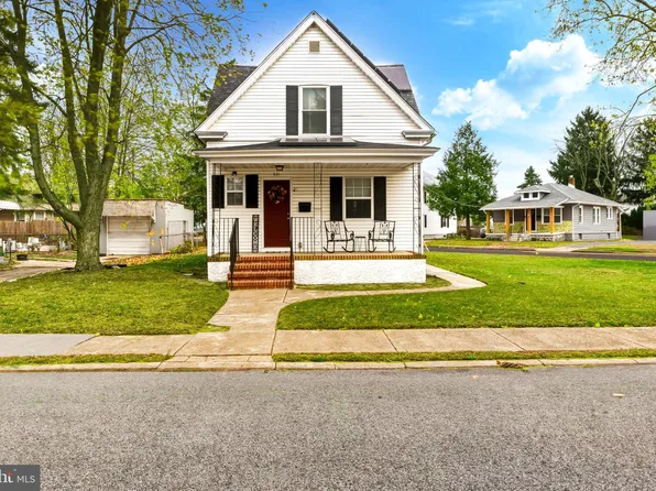 521 N Delaware St, Paulsboro, NJ 08066