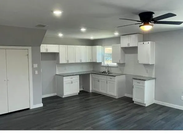 8211 Richland Dr #A, Houston, TX 77028