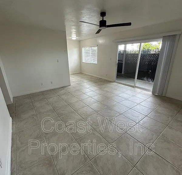 Mauna Loa Apartments — Photo 10