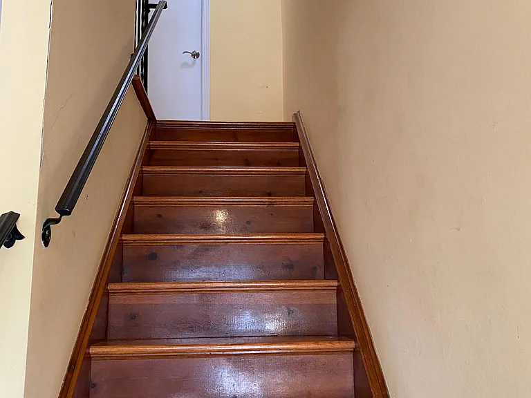 10 Hoover Ave #2 — Photo 9