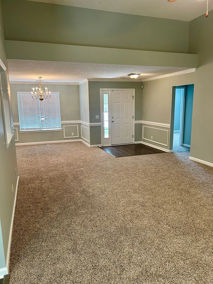 Spacious 3-Bedroom Home with Open Floor Plan & Private Fenced Yard — Photo 3