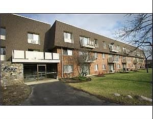 1st image of 4 Villa Verde Dr APT 101