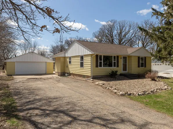 2516 16th Ave SE, Austin, MN 55912