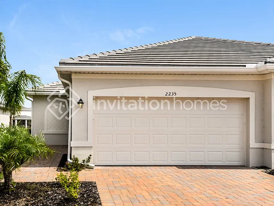 2235 Dragonfruit Way