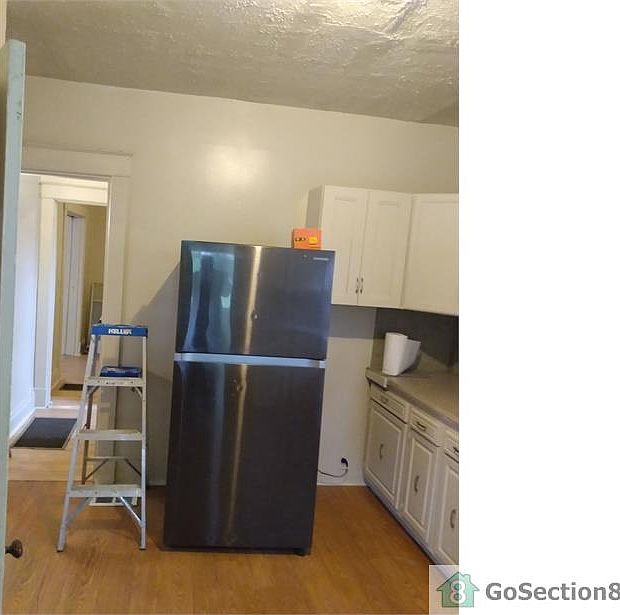 1st image of 3340 Bonaparte Ave