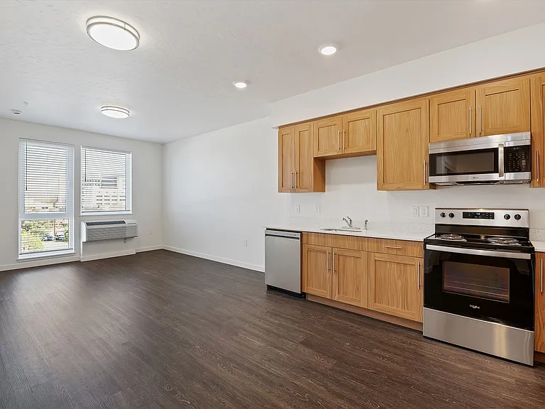 Denton Street Apartments — Photo 36