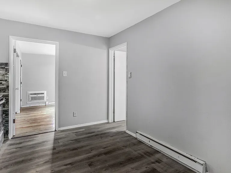 3003 Laclede Station Rd #A — Photo 1
