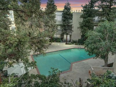 7800 Topanga Canyon Blvd, Canoga Park, CA, 91304