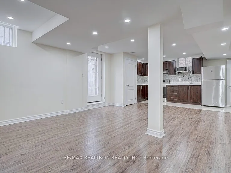 41 Oswell Dr #BSMNT — Photo 10