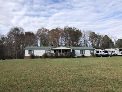100 Smith Pozie Ln, Cedar Hill, TN, 37032