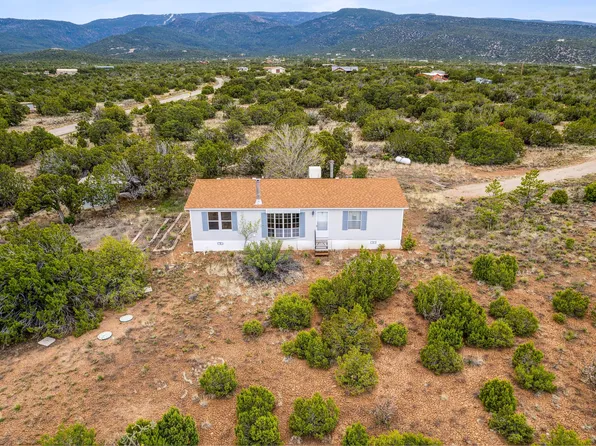 8 Sierra Vis, Sandia Park, NM 87047