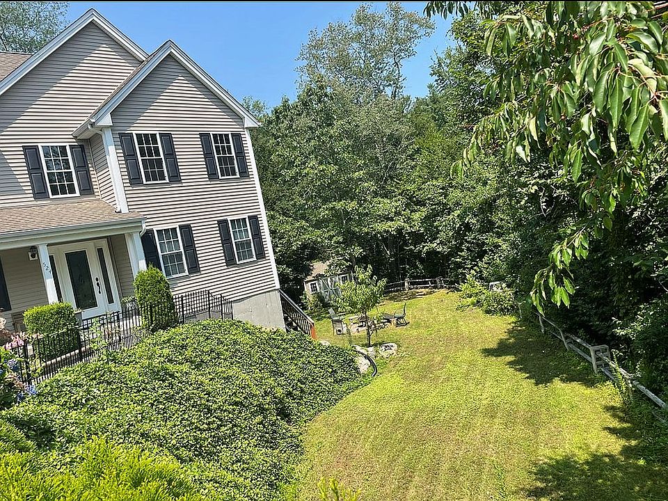 524 Lindsey St, Attleboro, MA 02703 Zillow