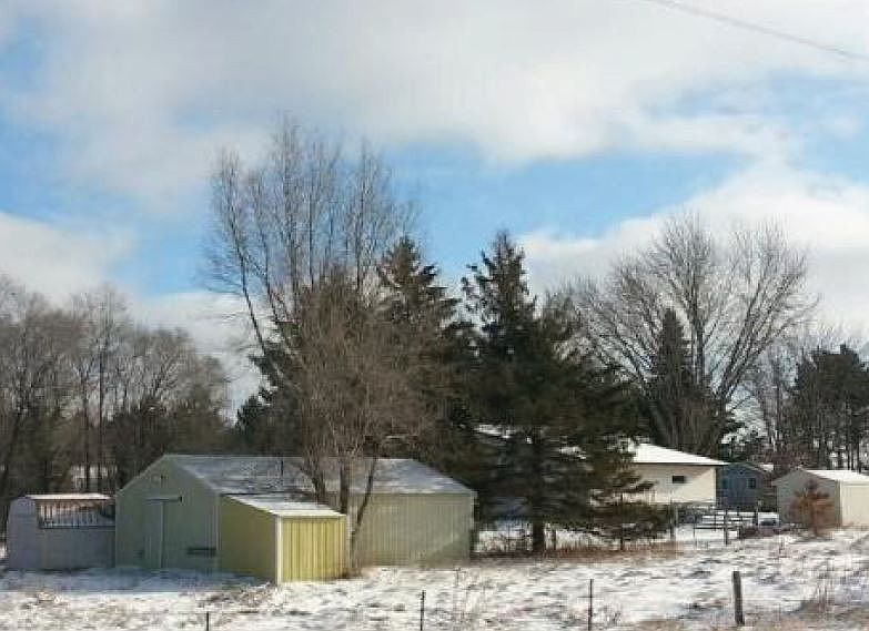2nd image of 565 195th Ln NW