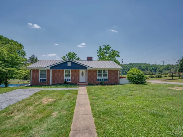 199 Crestview St, Rutherfordton, NC 28139