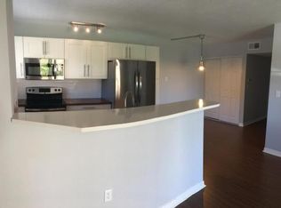 2938 Clark Rd, Sarasota, FL 34231