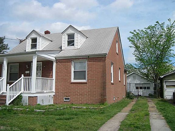 3rd image of 1423 Parker Ave