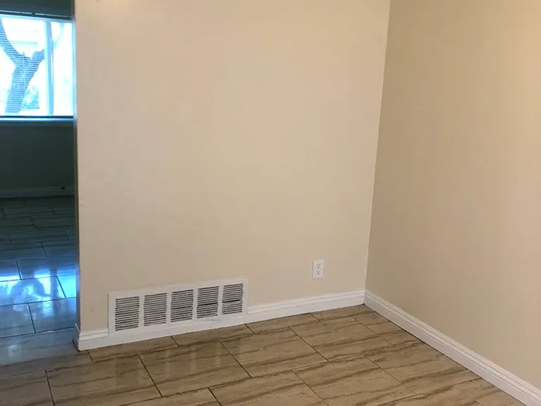 19849 Vermont Ln — Photo 23