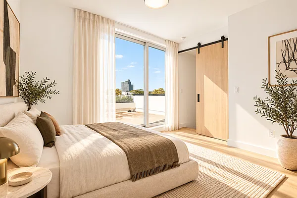 Bedroom, photo 2