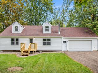 1215 Decamp Rd, Leslie, MI 49251
