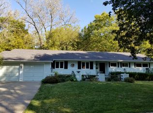 8329 Sagamore Rd, Leawood, KS 66206