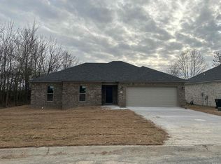12 Green Timber Way, Vilonia, AR 72173