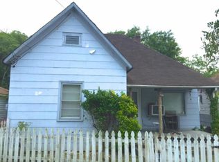 109 Hickory St, Rossville, GA 30741