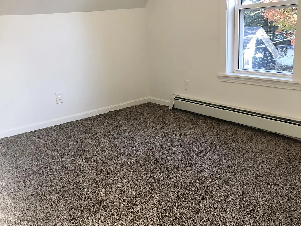 296 Turner St #2